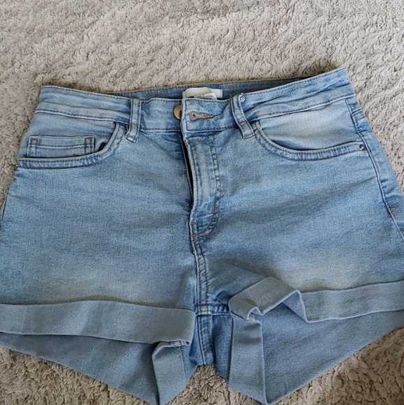 Denim shorts☀️ - Picture 2 of 4